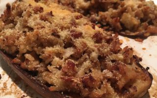 Berenjenas rellenas de arroz y pollo